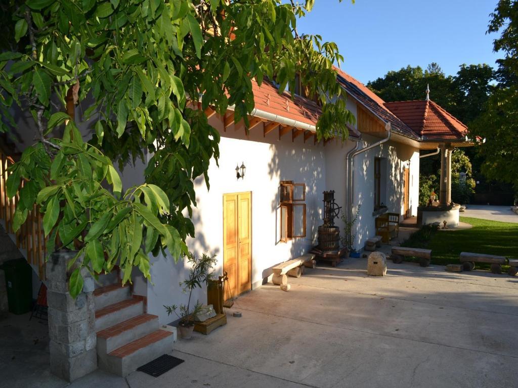 Hotel Turjan Vendeghaz Erdőbénye Exterior foto